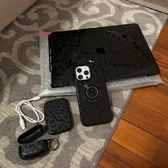 Velvet Caviar Black Leopard Bundle - Picture 2 of 8